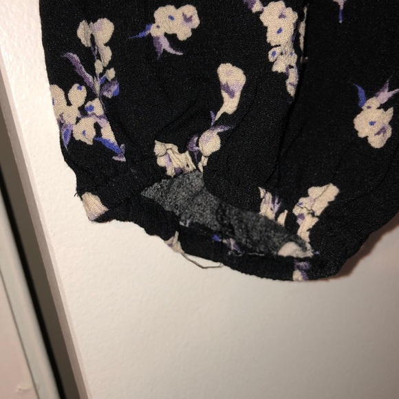 Spring Blouse - Picture 3 of 4